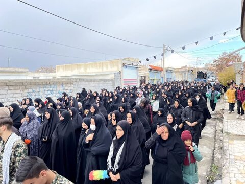 تصاویر/ استقبال مردم شهرستان پلدشت از اولین شهید گمنام در این شهرستان