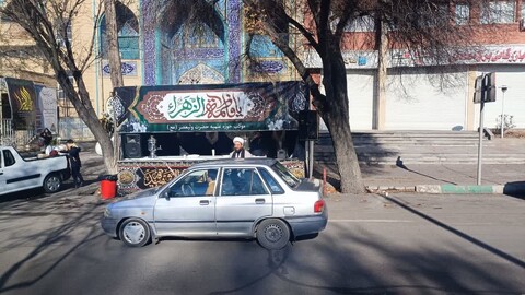 تصاویر/ آماده سازی و آغاز فعالیت‌های موکب مدرسه علمیه حضرت ولیعصر(عج)تبریز