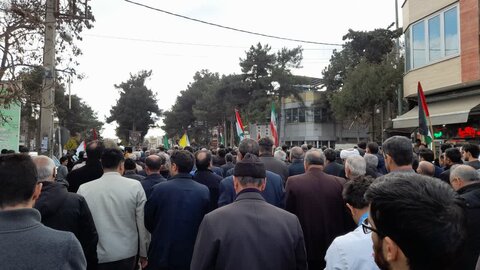 تصاویر/نمازگزاران جمعه پارس آباد در حمایت از مردم غزه به صورت خود جوش راهپیمایی کردند