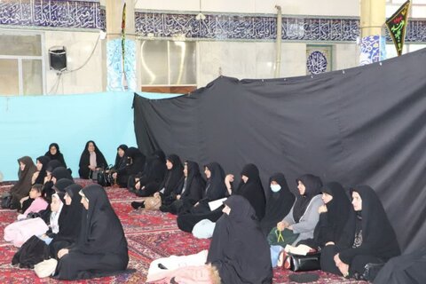تصاویر/ برگزاری مراسم ویژه شهادت حضرت فاطمه زهرا(س) در قروه