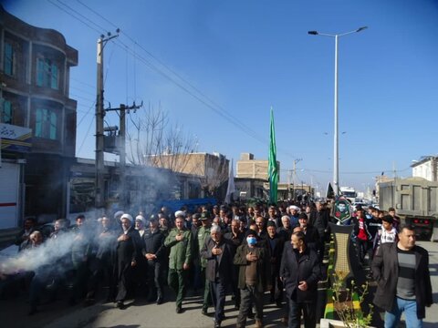 تصاویر/ مراسم استقبال از پیکر مطهر شهید گمنام در شاهین دژ