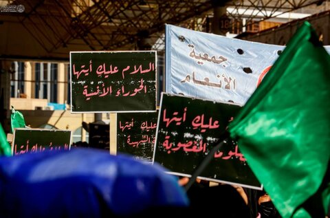 بالصور/ العتبة العلوية المقدسة تستقبل مواكب المُعزِّين في ذكرى شهادة فاطمة الزهراء (ع)