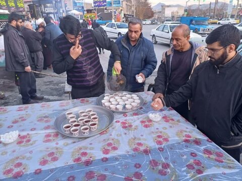 تصاویر| برپای ایستگاه صلواتی به همت هیئات مذهبی کامیاران به مناسبت ایام فاطمیه