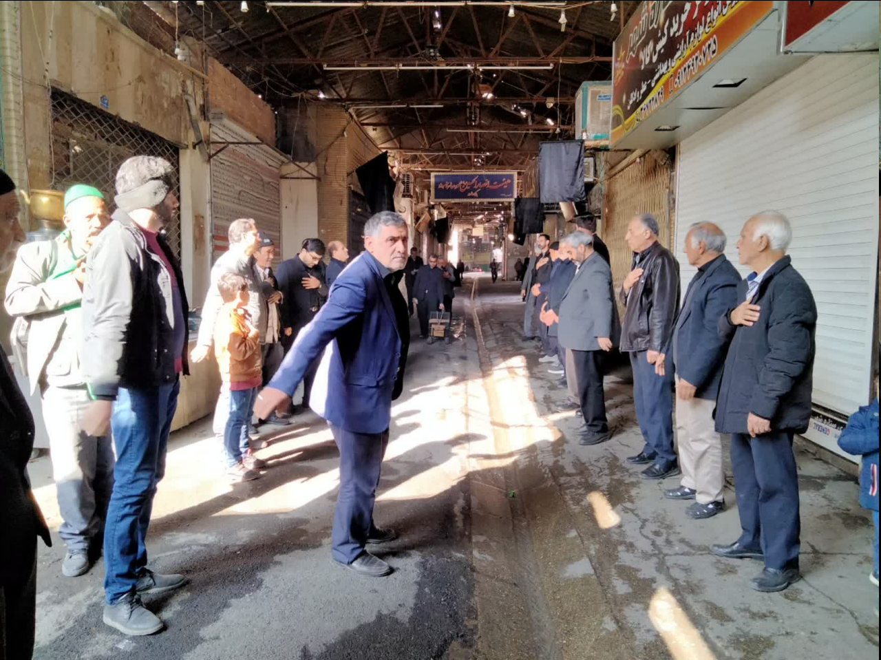 شهرستان پیشوا یکپارچه سیاه پوش عزای فاطمی شد