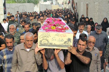 فیلم| تشییع شهید گمنام در روستای اُلی شمالی شهرستان دیّر