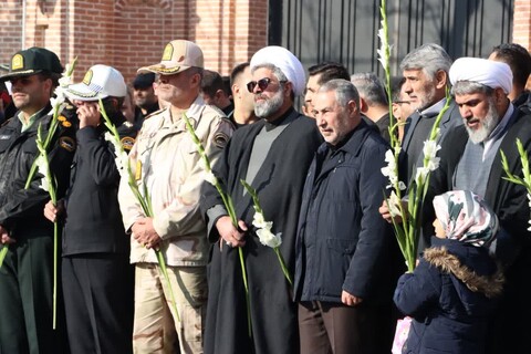 تصاویر/ مراسم تشییع شهدای گمنام در ارومیه