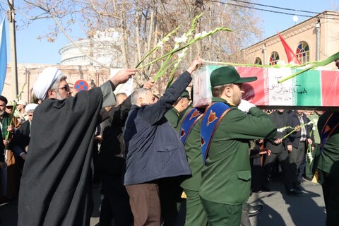 تصاویر/ مراسم تشییع شهدای گمنام در ارومیه