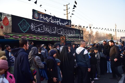 تصاویر/اجتماع عزاداران حضرت زهرا (س) در کرج‌