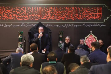 تصاویر/ شام غریبان حضرت زهرا(س) و شهید گمنام در دفتر امام جمعه تبریز