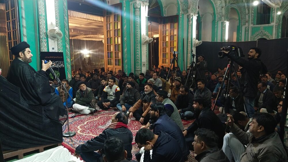 حضرت فاطمہ زہراؑ کی سیرت خواتین کے لئے بہترین نمونۂ عمل ہے، مولانا کلب جواد نقوی