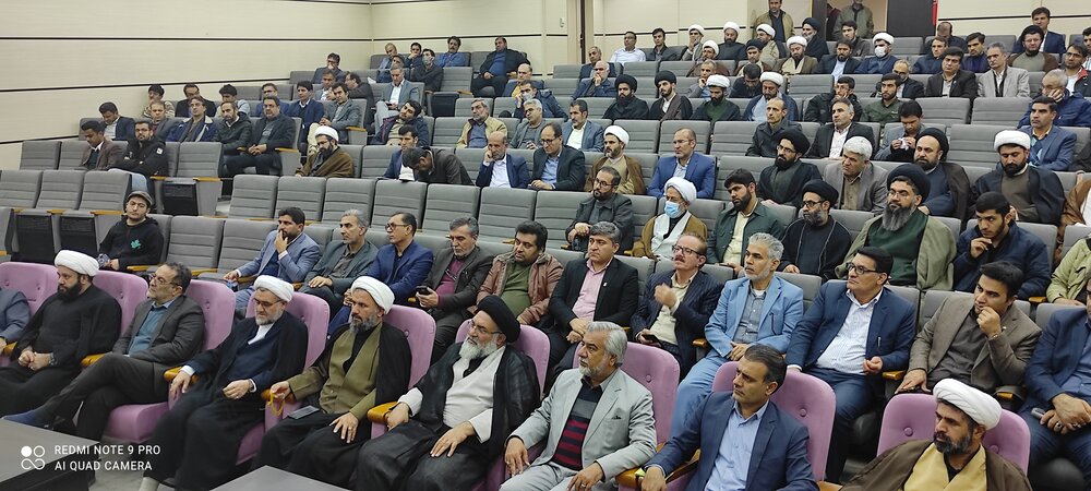 علم و دین دو بازوی مهم انقلاب فرهنگی است / فضای آزاد اندیشی میان اساتید حوزه و دانشگاه باید برقرار شود