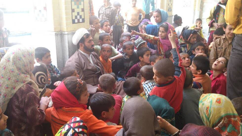 خدمات امام محله شهرستان کوهرنگ، از میانجیگری برای حل اختلافات تا نجات کوهنوردان از مرگ حتمی