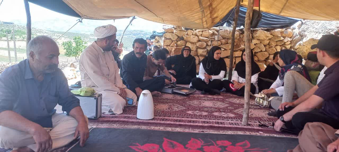 خدمات امام محله شهرستان کوهرنگ، از میانجیگری برای حل اختلافات تا نجات کوهنوردان از مرگ حتمی