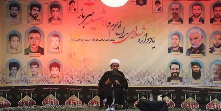 یادواره شهدای مدافع حرم و ۶۴ شهید سرباز منطقه یکم نیرو دریایی سپاه پاسداران برگزار شد