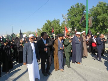 تصاویر/ استقبال مردم شیعه و اهل سنت پارسیان از پیکر شهید گمنام