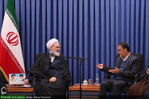 بالصور/ اجتماع مدير ي ومسؤولي محافظة مازندران مع آية الله الأعرافي بمدينة قم المقدسة