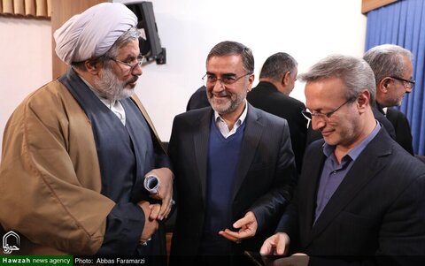 بالصور/ اجتماع مدير ي ومسؤولي محافظة مازندران مع آية الله الأعرافي بمدينة قم المقدسة