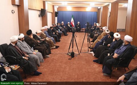 بالصور/ اجتماع مدير ي ومسؤولي محافظة مازندران مع آية الله الأعرافي بمدينة قم المقدسة