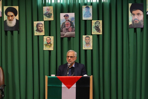 گرامیداشت شهدای غزه در مدرسه علمیه صاحب الامر(عج)