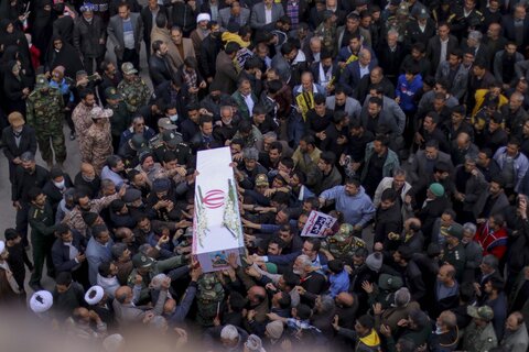 عکس / مراسم تشییع شهید حمیدرضا خسروی در بیرجند