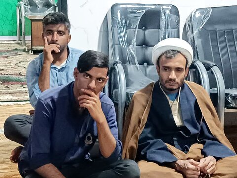 تصاویر/ درس اخلاق و هیئت هفتگی مدرسه علمیه امام خمینی (ره)بشاگرد