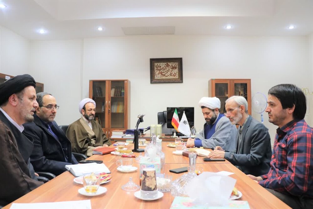 تفاهم نامه همکاری پژوهشگاه حوزه و دانشگاه و دانشگاه فردوسی