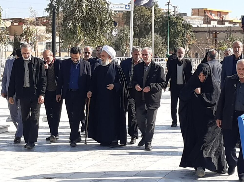 مراسم تشییع و تدفین پیکر مرحوم سلیمانی در قم برگزار شد