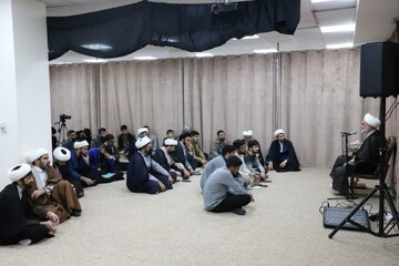 تصاویر/ درس اخلاق طلاب مدرسه خاتم الانبیاء (ص) سنندج