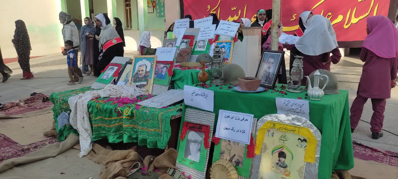 تشییع پیکر مطهر شهید گمنام در مدارس میناب