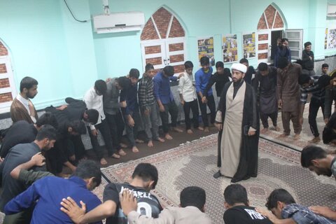 تصاویر/مراسم عزاداری  وفات حضرت ام البنین (س) در مدرسه علمیه مولود کعبه علیه السلام جاسک
