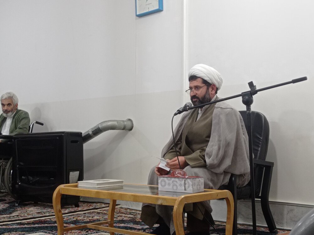 سهشنبههای تریبون آزاد در دبیرستانهای آزادشهر داریم / بازخوردها بسیار مناسب است