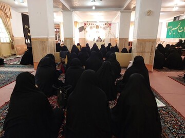 تصاویر/ جلسه اخلاق طلاب مدرسه علمیه الزهرا سلام الله علیها خوی