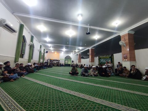 تصاویر/  سوگواری شب شهادت حضرت ام البنین (س) در مسجد امام حسن عسکری پارسیان