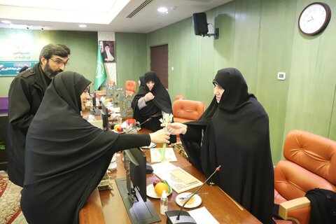 تصاویر تکریم مادران و همسران شهدای وزارت جهادکشاورزی