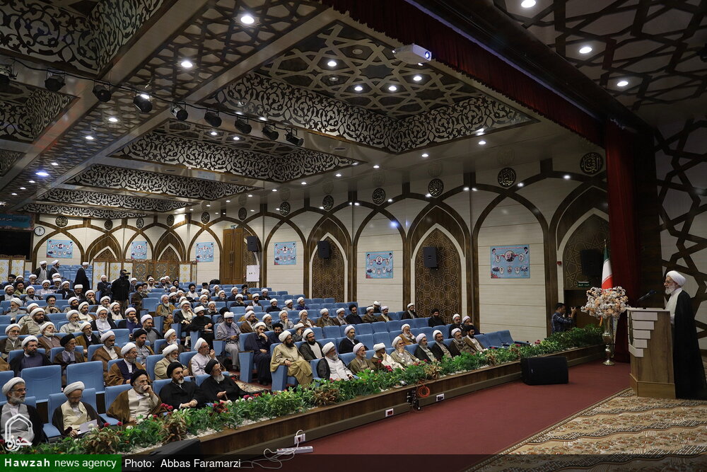 تصاویر/ افتتاح کمیسیونهای چهارگانه سیزدهمین اجلاسیه سراسری جامعه مدرسین حوزه علمیه قم