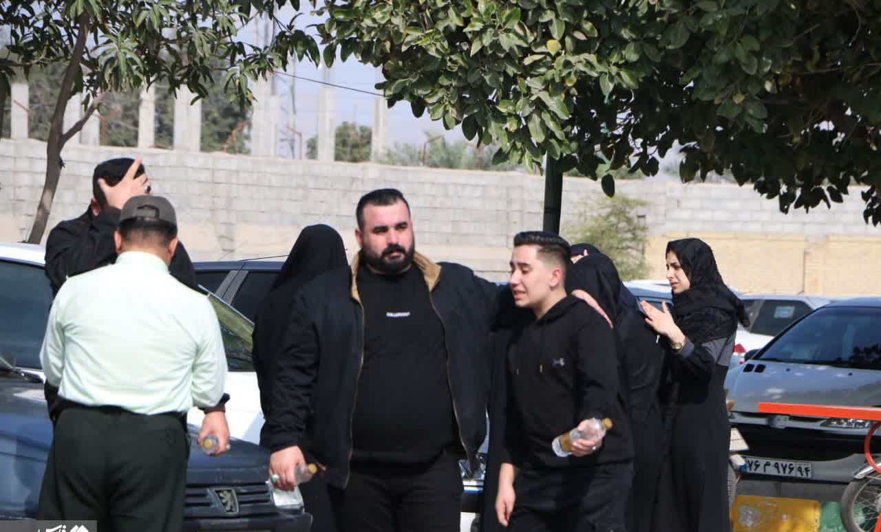 تشییع پیکر شهید پلیس راه در میناب