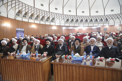 تصاویر / اجلاس سالانه علما و طلاب آذربایجانی مقیم قم