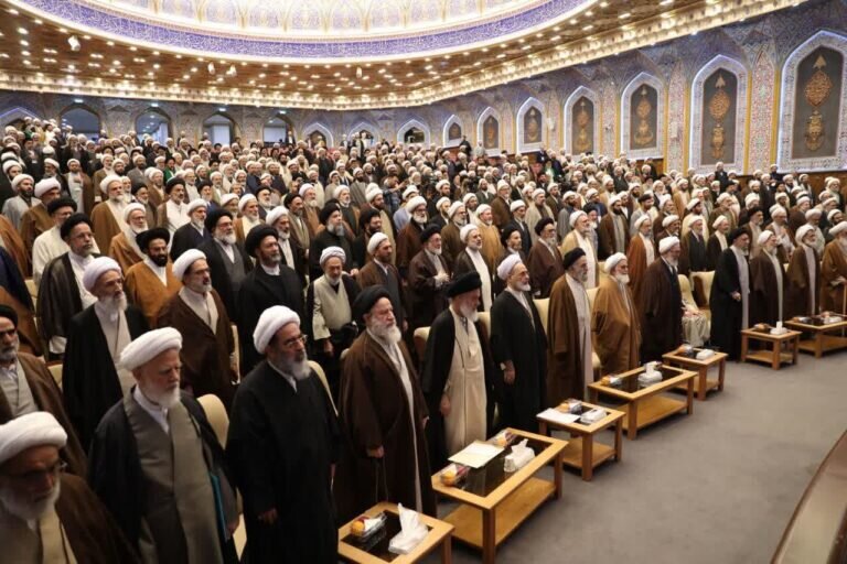 به مردم اعلام میکنیم در خوشیها و ناراحتیها کنار شما هستیم