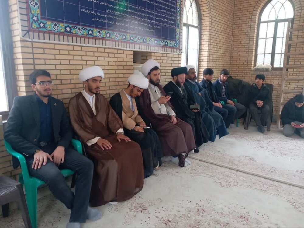 تجدید میثاق طلاب مدرسه علمیه آیت الله مصطفوی با آرمانهای شهدا