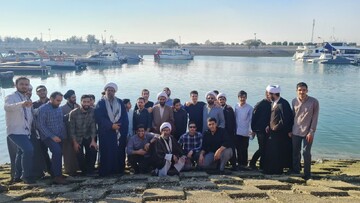 تصاویر/بازدید طلاب و روحانیون استان قم از دستاوردهای دفاعی نیرو دریایی سپاه پاسداران