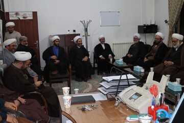 تصاویر/ دیدار روحانیون شهرستان نقده با امام جمعه شهرستان