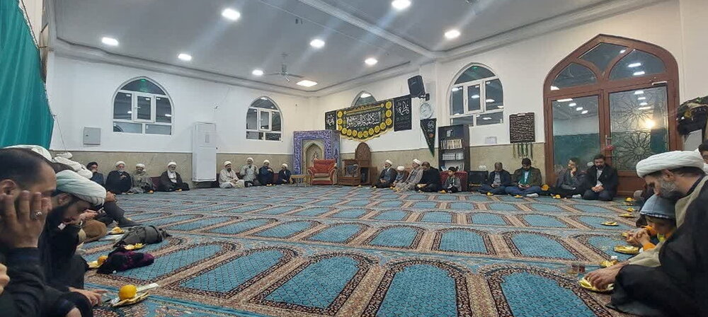 جلسه طلاب و فضلای منطقه غرب خراسان جنوبی در قم برگزار شد