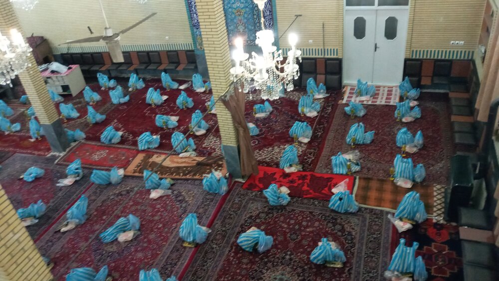 تجلیل از ۷ روحانی و عالم پیشکسوت محله حسین آباد ارومیه