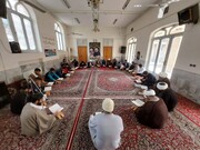 تصاویر/ محفل انس با قرآن در مدرسه علمیه ولیعصر(عج) بروجرد