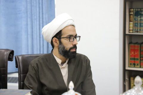 تصاویر/ نشست دوره ای مدیران مدارس علمیه کردستان