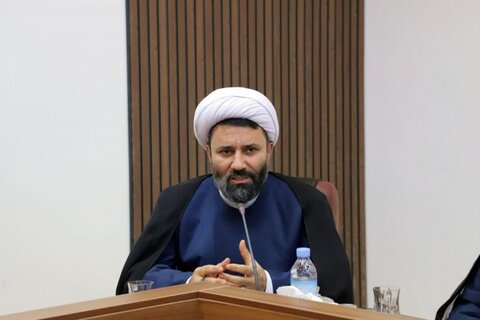 تصاویر/ نشست مدیران مدارس علمیه کردستان با حجت الاسلام و المسلمین پورذهبی