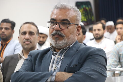 تصاویر/دیدار مداحان استان هرمزگان با نماینده ولی فقیه
