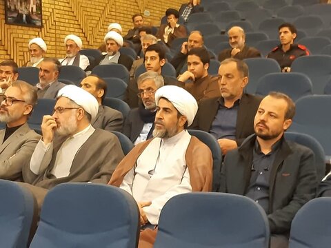 مراسم بزرگداشت سالگرد آیت الله مصباح یزدی(ره) در دانشگاه علوم پزشکی کاشان