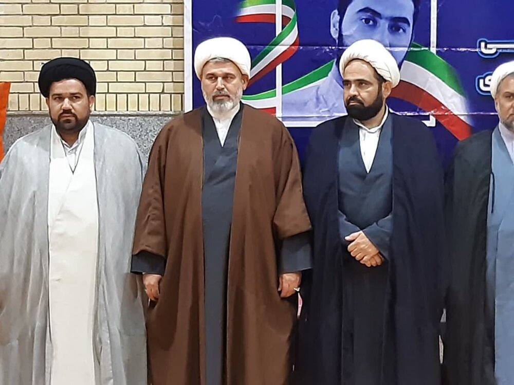 اختتامیه مسابقات ورزشی طلاب منطقه کاشان برگزار شد + عکس