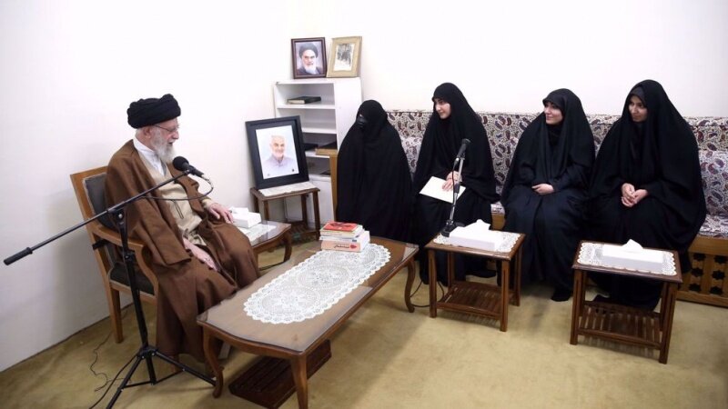 প্রতিরোধ ফ্রন্টকে পুনরুজ্জীবিত করা, শহীদ সোলাইমানির সবচেয়ে গুরুত্বপূর্ণ অর্জন: ইসলামী বিপ্লবী নেতা ইসলামী বিপ্লবী নেতা